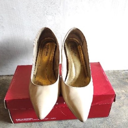PAYLESS COMFORT PLUS * preloved