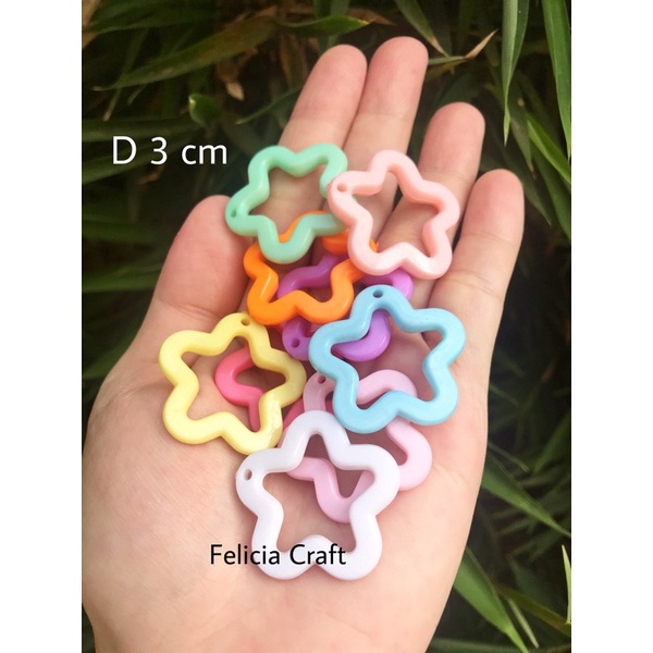 10pcs. Ring plastik bintang star soft