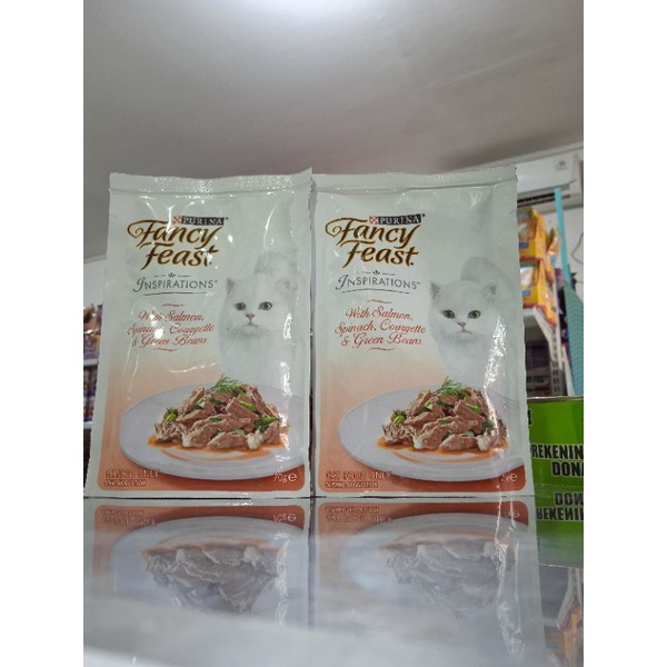 Makanan kucing fancy feast poucs 70 g/ fancy feast inspiration with salmon
