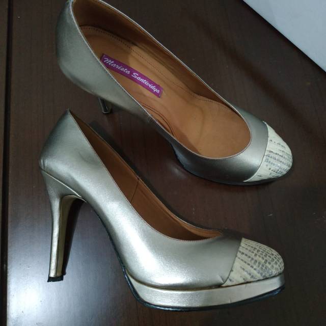 Marista Santividya (preloved) Bronze Platform Heels Sepatu Shoes size 39