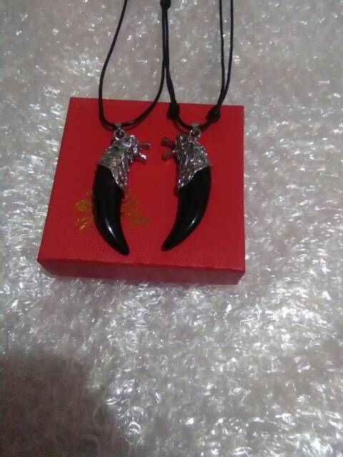 KALUNG TALI KOREA LIONTIN KEPALA MACAN