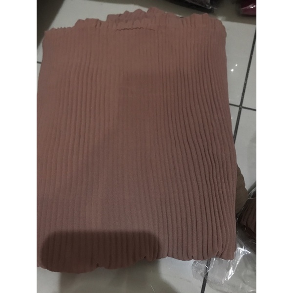 Pasmina  Plisket Prisket Renda Brokat brukat Impor/ Pasmina prisket  renda/model terbaru-Moca muda