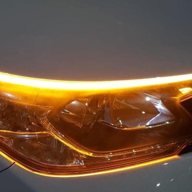 Head lamp DRL universal sequential waterproof mobil innova 2016