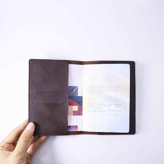 Free Grafir | Passport Cover Classic