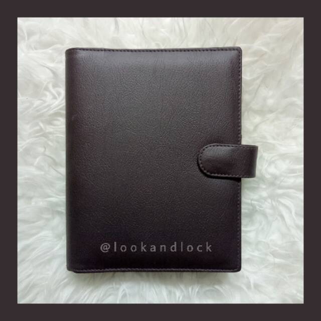 

Binder Polos Cokelat Tua