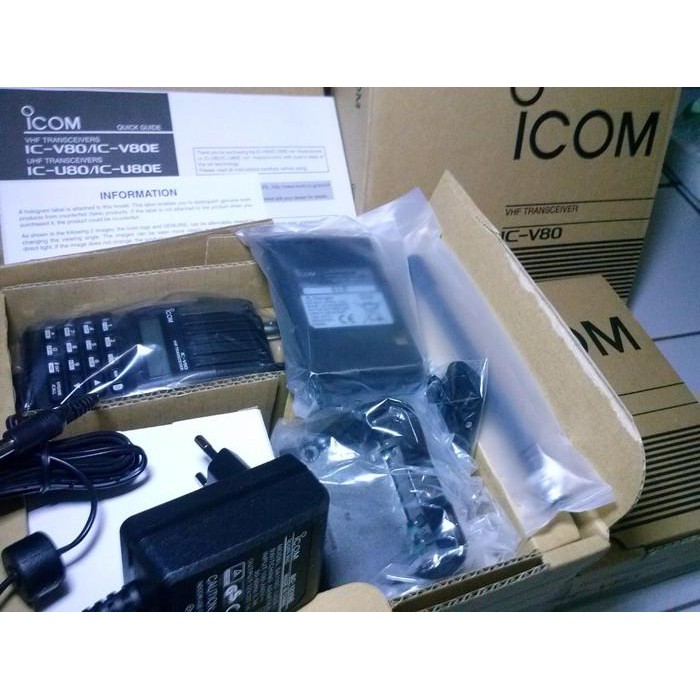 Walkie Talkie / Ht Icom V80 Vhf