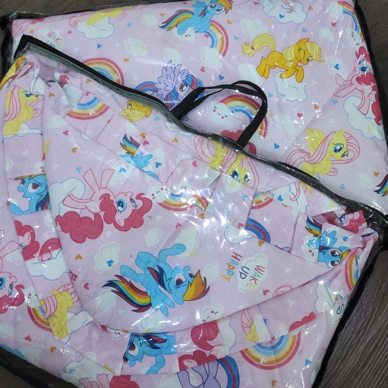 SNI Selimut Topi Baby Dee 70 x 70 Cm Selimut TopI Tas Travelling Selimut Topi Lucu Motif Kuda Pony CBKS