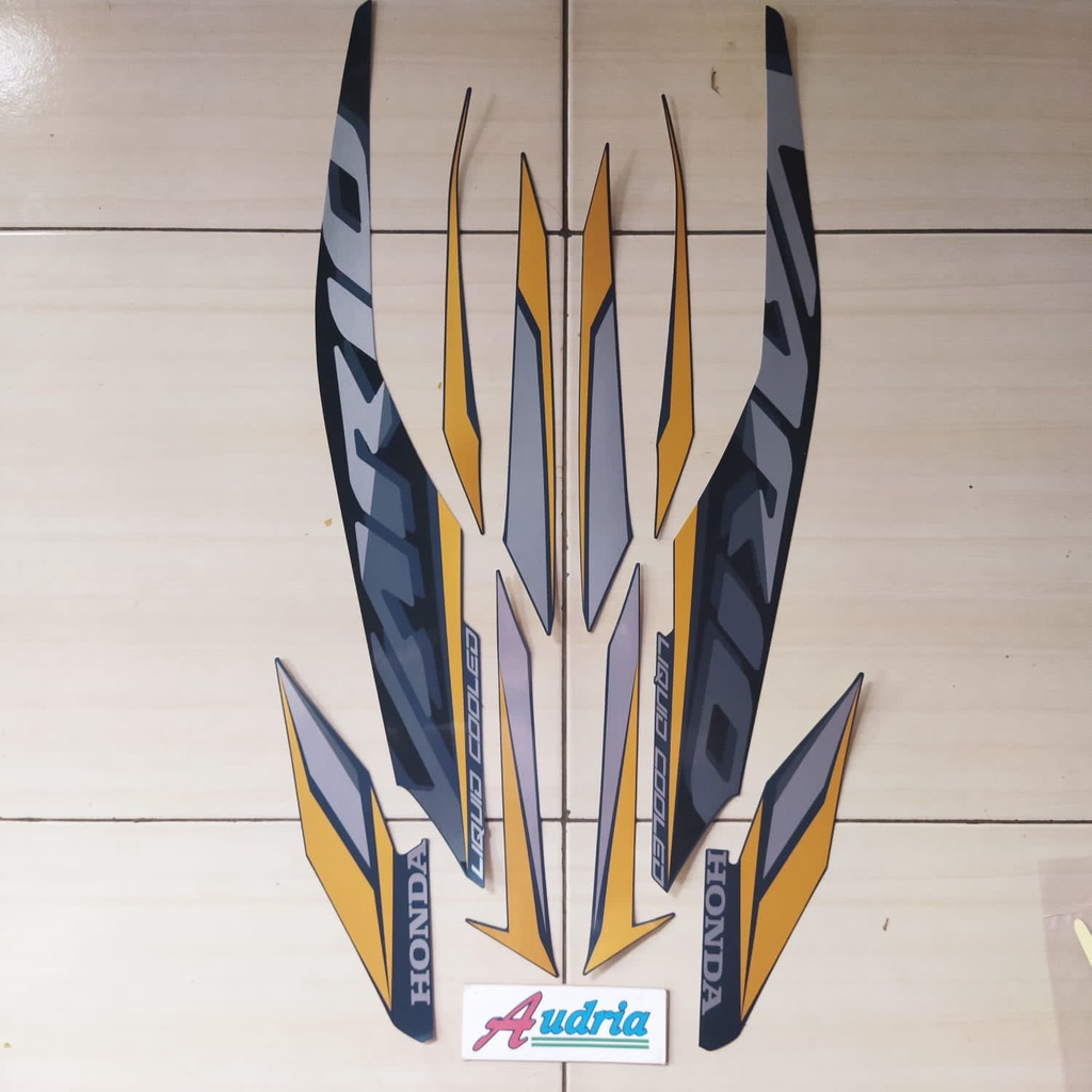 Stiker Striping motor honda vario 125 2021 iss biru doff