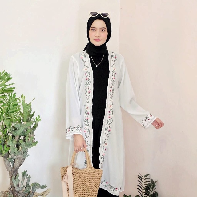 Mala flowery outer