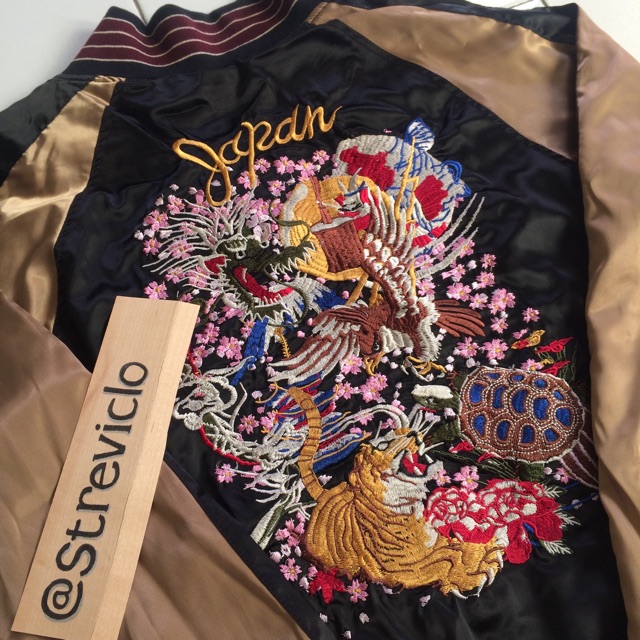 Midnight Japan Dancing Eagle Dragon Sukajan