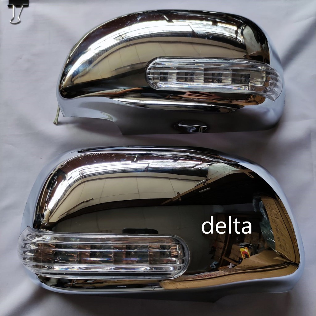 Cover Spion Innova Old dan New thn 2005-2015 Chrome ,Lamp biru sein kuning