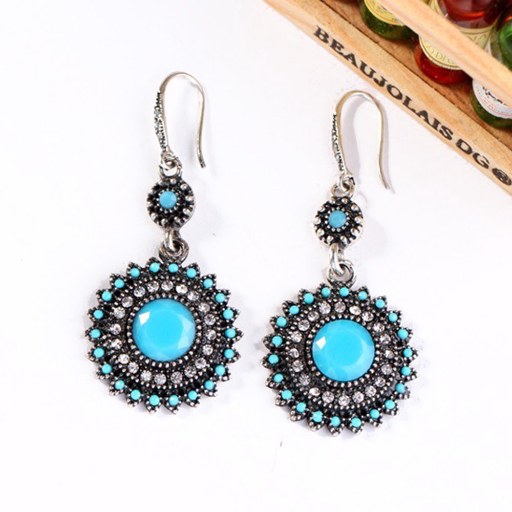 Anting Kait Gantung Bahan Resin Desain Bunga Hias Berlian Imitasi Warna Silver Gaya Antikretro Untuk Wanita