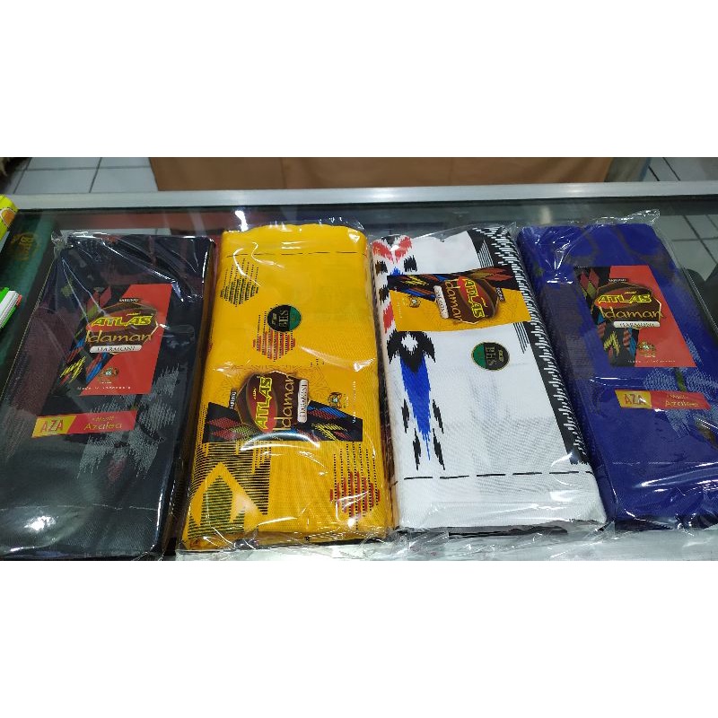 SARUNG ATLAS IDAMAN 555