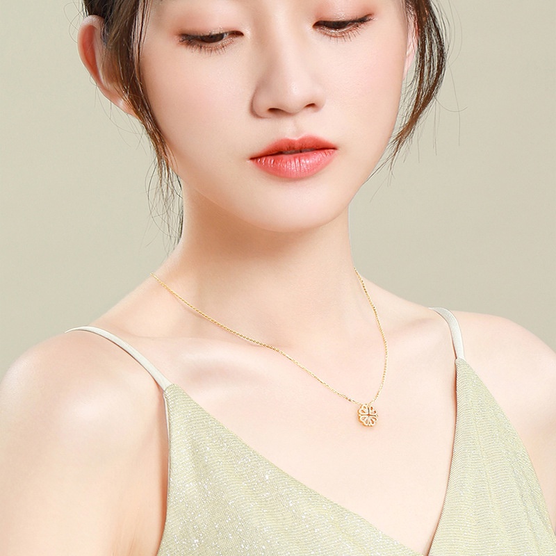 Kalung Anti Karat Korea Hati Berlian Empat Daun Semanggi Liontin Kalung Aksesoris Fashion