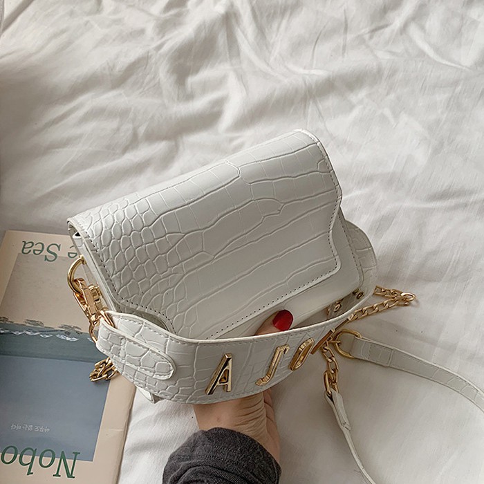 Tas Selempang Tekstur Kulit Buaya 3568