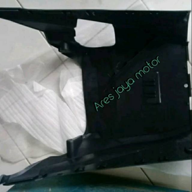 Dek kolong Vario 125/150 LED