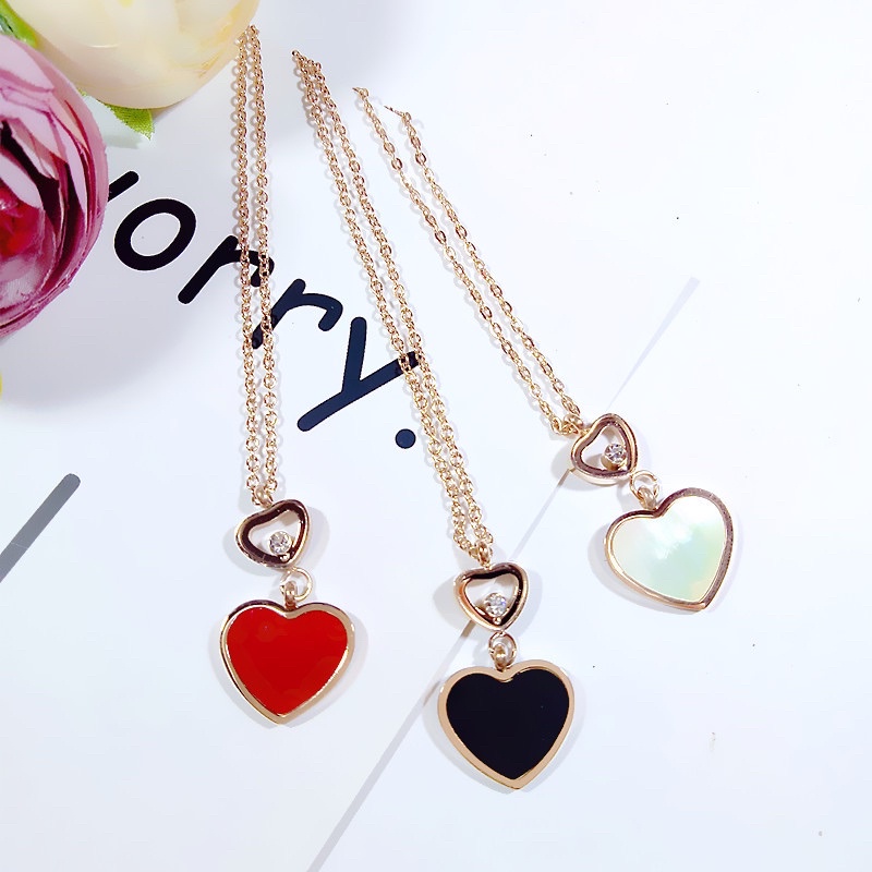 Kalung love moonaly warna titanium anti karat