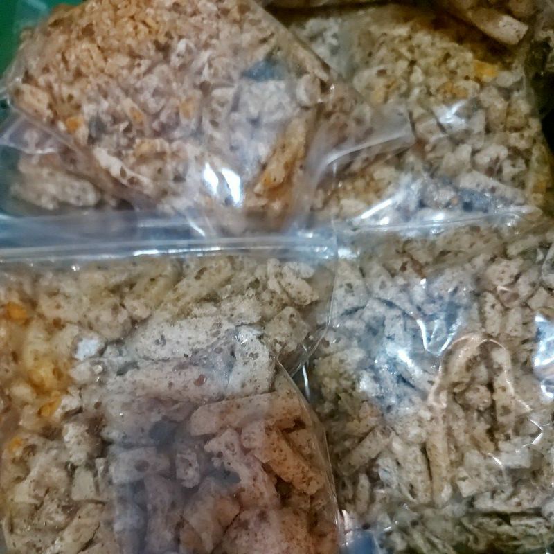 

(promo )basreng pedas jeletot 3pcs kriukzz daun jeruk