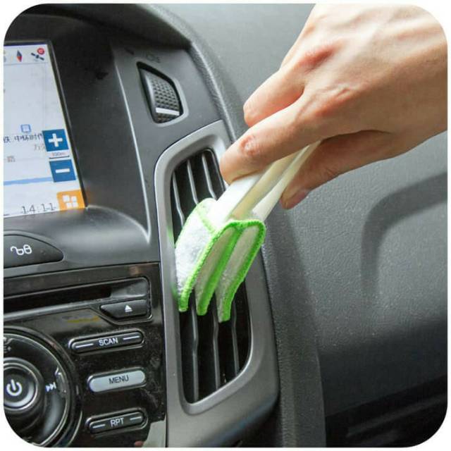 Sikat Pembersih Microfiber Interior Mobil AC Dashboard Duster Brush / Keyboard