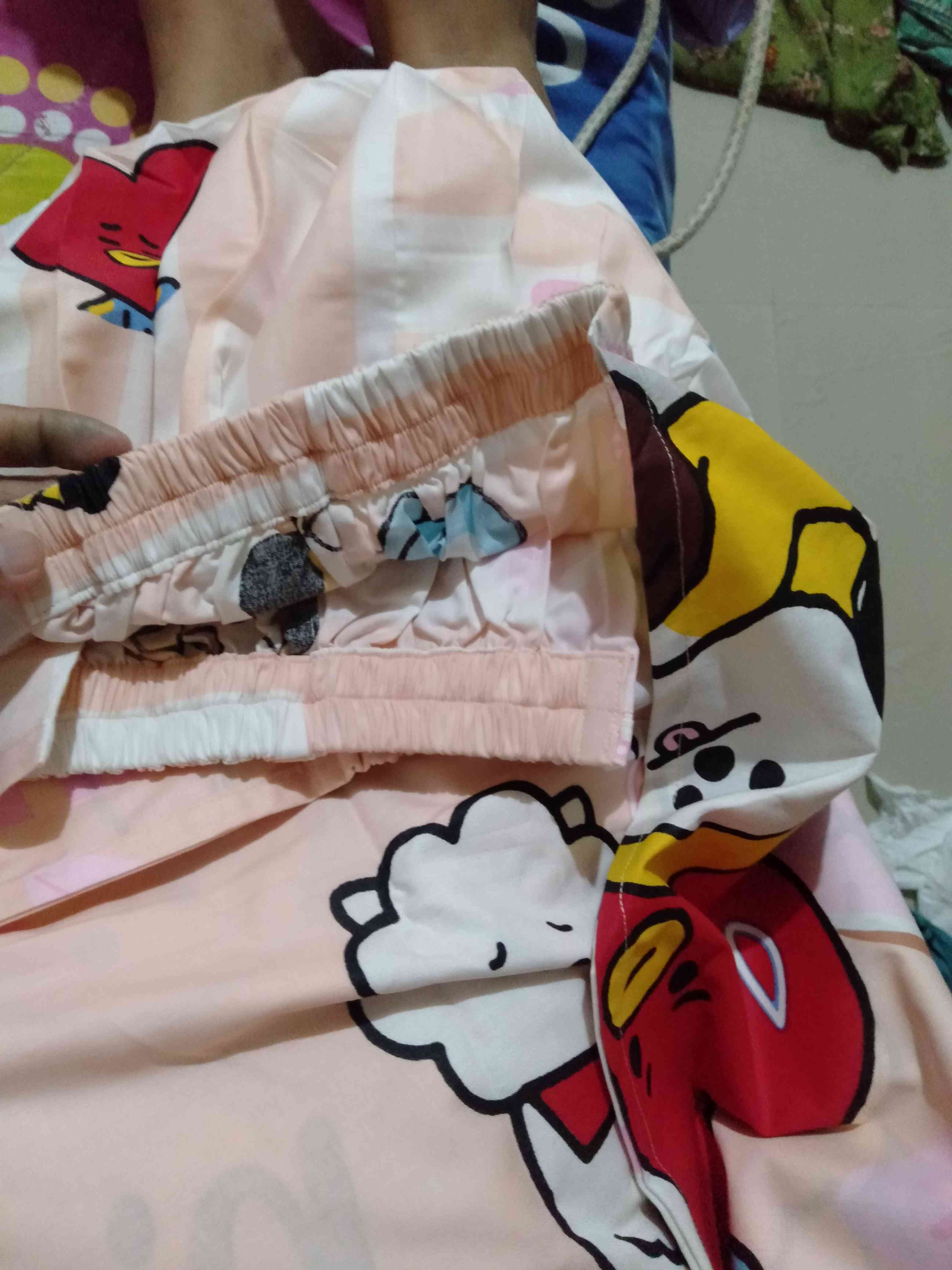 Sprei Bt21 Springtime Pink Star