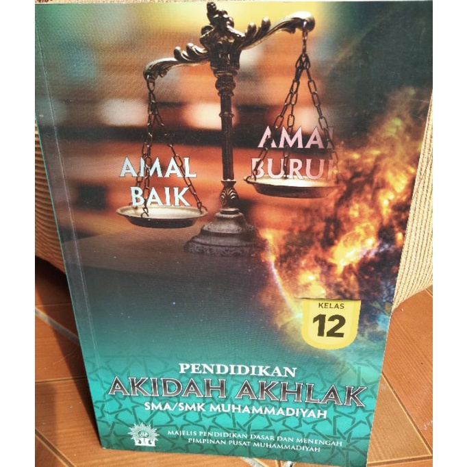 AKIDAH AKHLAK SMA/SMK MUHAMMADIYAH KELAS 12