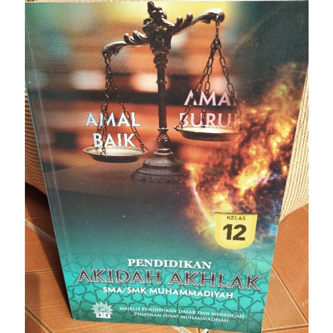 AKIDAH AKHLAK SMA/SMK MUHAMMADIYAH KELAS 12