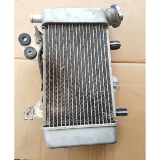 Radiator Sonic 150 R FI