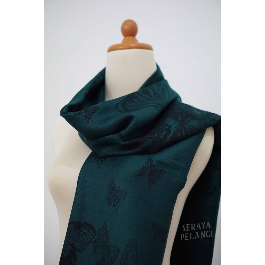 Pashmina Cashmere Motif Kupu-Kupu 01 | Selendang | Scarf | Syal | Shawl | Pasmina Kashmir | Souvenir | Hadiah Ulang Tahun | Birthday Gift | Aksesoris Fashion Wanita | Import Quality | Grosir Murah | Luxury Scarf