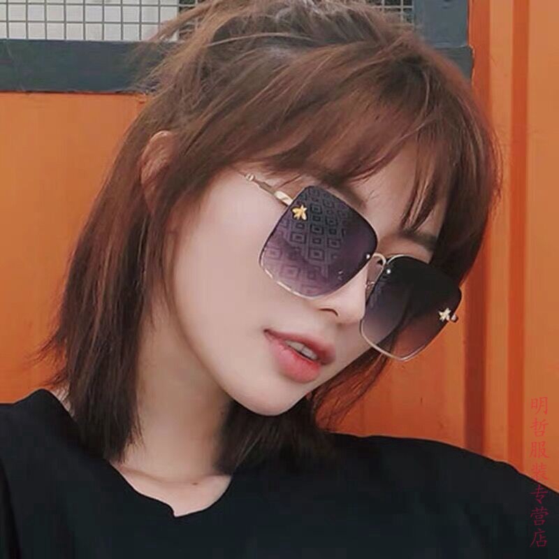 (YUZHU) Bayar di Tempat INS Fashion Square Besi Frame Wanita Kacamata Hitam Women Sunglasses