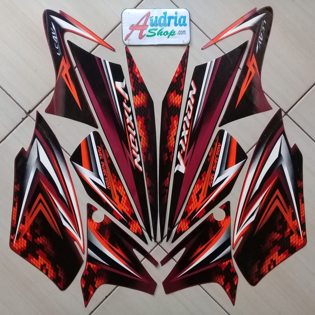 Striping Stiker motor yamaha vixion old 2008 merah