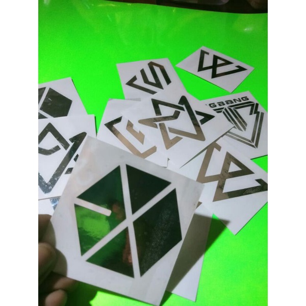 EXO cutting sticker custom logo kpop EXO murah elegant