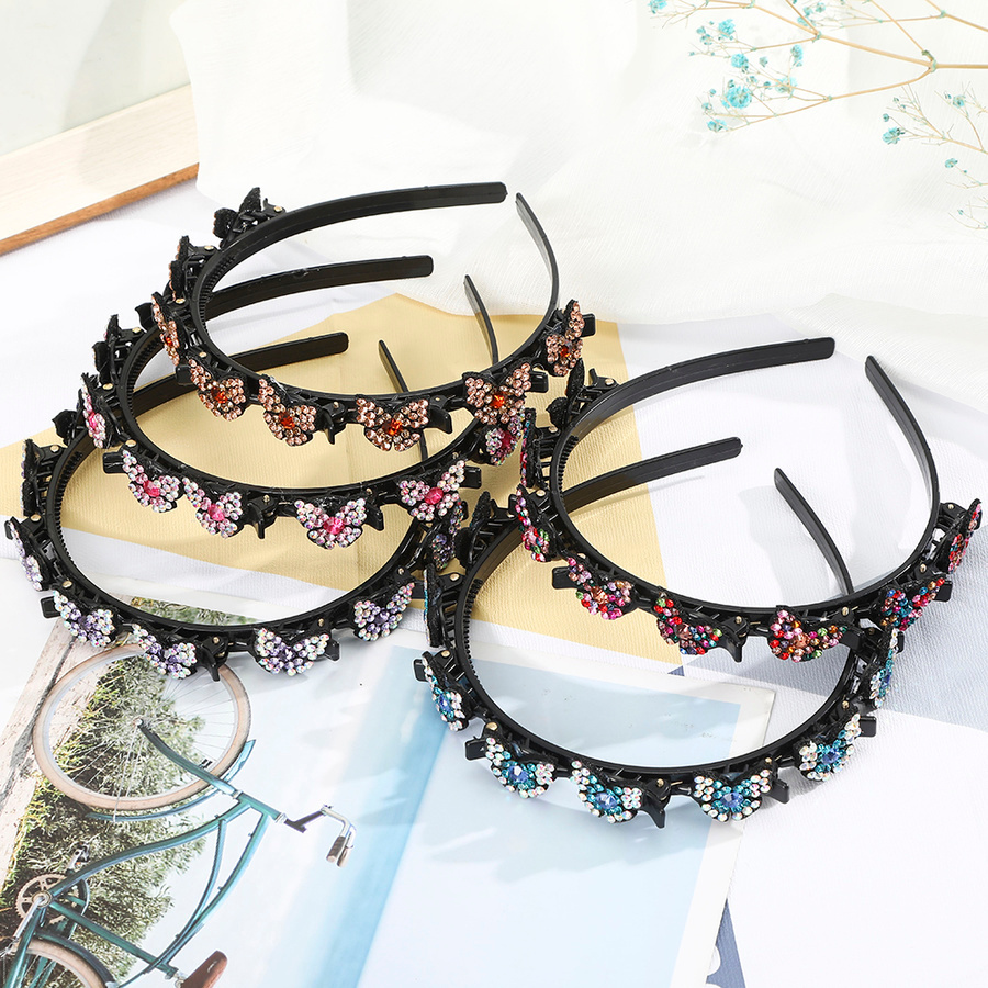 Bando Rambut Bahan Plastik Desain Bunga Hias Mutiara + Berlian Imitasi Gaya Korea / Retro Untuk Wanita