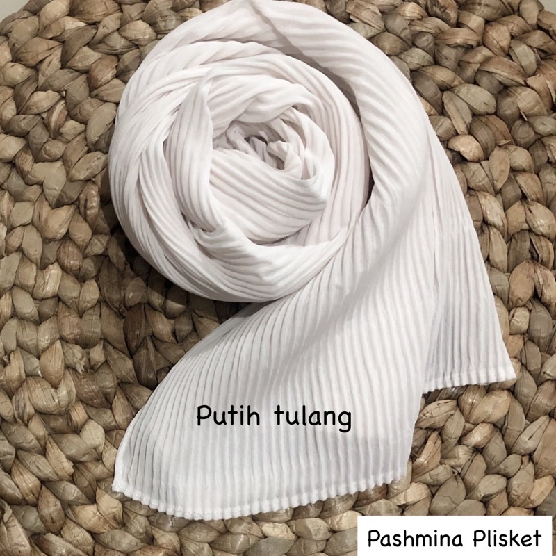 PASHMINA PLISKET CERUTY BABYDOLL FULL PLISKET TANPA GARIS TENGAH-Putih - Plisket