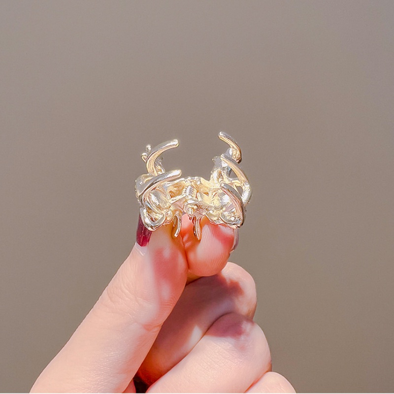 2022 Jepit Rambut Model Ikan Hiu Aksen Berlian Imitasi Warna Pink Gaya Korea Untuk Wanita