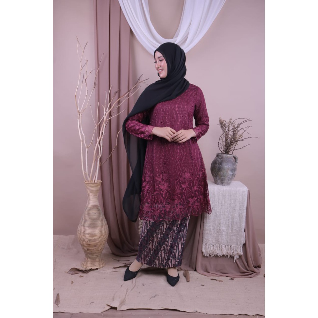 JAN&gt; NEW KEBAYA TUNIK TILLE KAMILA -  BAJU KEBAYA KAMILA - KEBAYA TILLE KAMILA - TUNIK/KURUNG KEBAYA