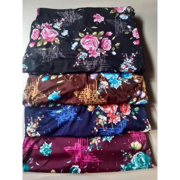 CELANA HARIAN PANJANG JUMBO MOTIF BUNGA MAWAR