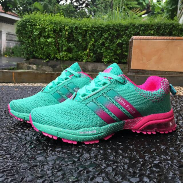 Sepatu Adidas Flyknit Women
