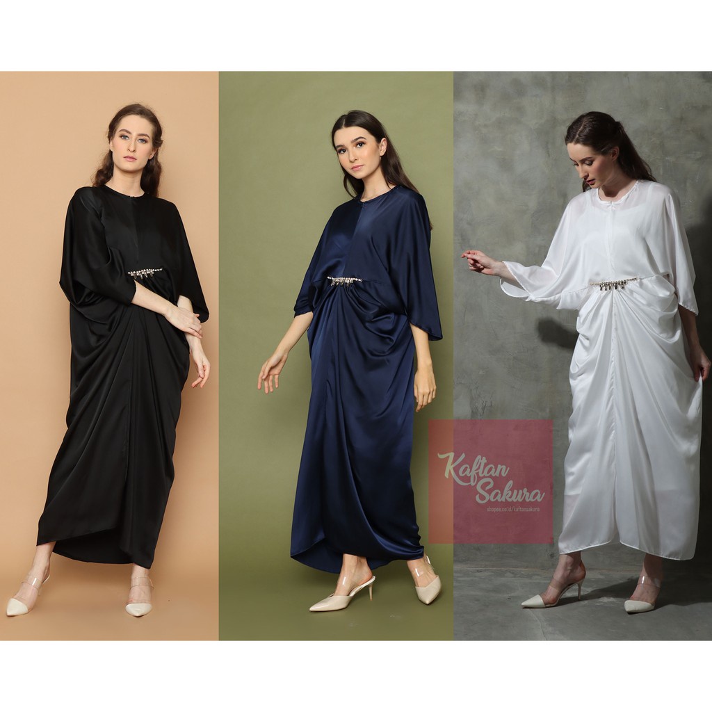 Riyana Kaftan Jumbo By Unique Kaftan Wanita Payet Bahan Satin Mewah Warna Navi Gamis Lebaran Terbaru