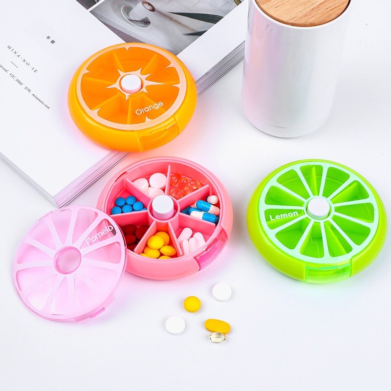 Tempat Obat Bentuk Bulat Motif Irisan buah 7 Sekat Tempat Obat Vitamin Putar/Kotak Obat Pill Box Harian Mingguan Mudah Untuk Dibawa