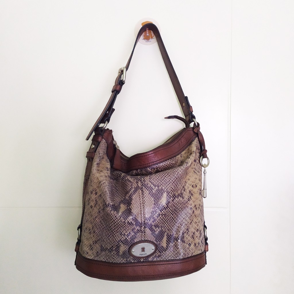 FOSSIL MADDOX BUCKET DARK SMOKE (Preloved Bag)