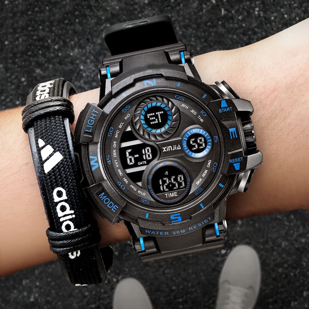 Jam Tangan Sport Pria Digital Multifunctional Electonic Luminous Hitam / Jam Tangan Sport Pria