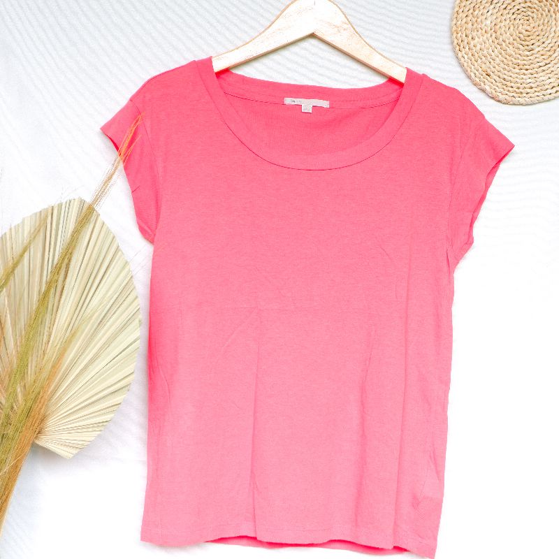 kaos gap wanita preloved