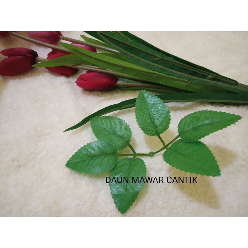 Grosir daun mawar plastik/daun imitasi/daun artificial mawar/daun mawar Murah isi 6 daun.