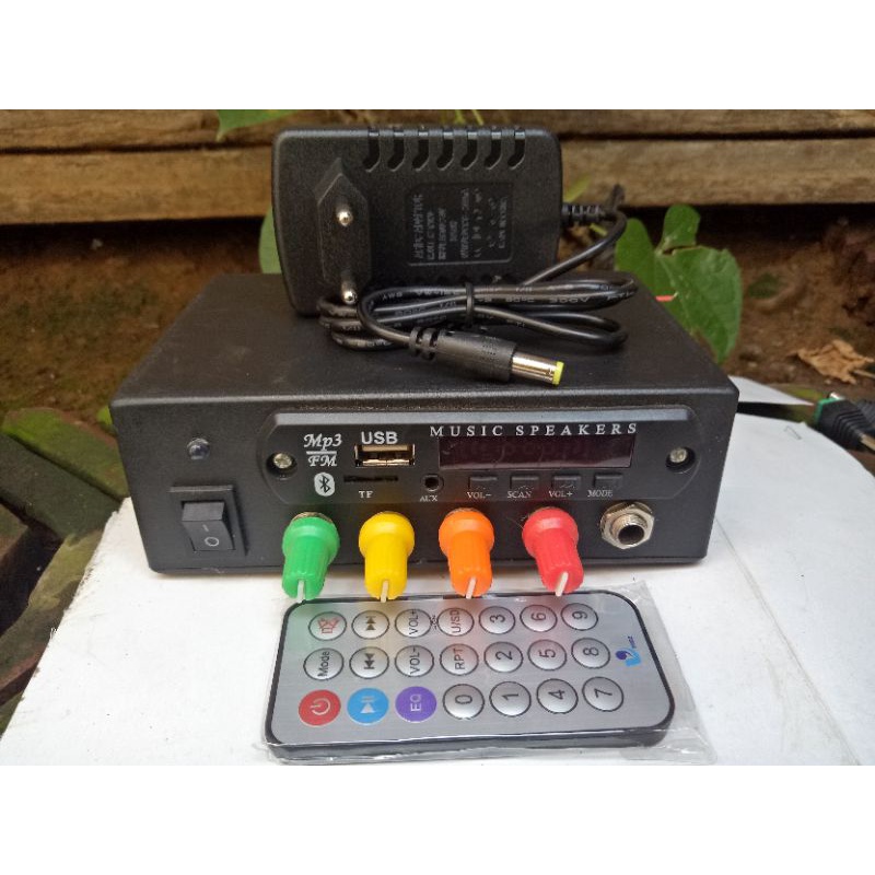 amplifier 12volt bluetooth+karaoke-bass-trible