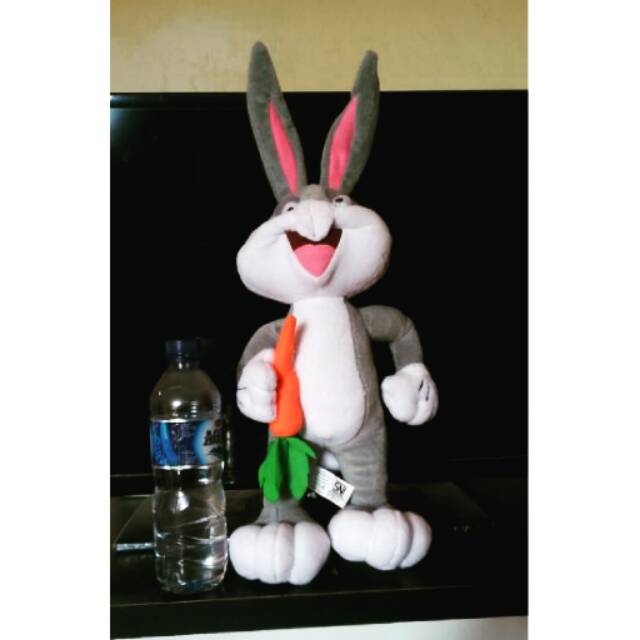 Boneka Bugs Bunny