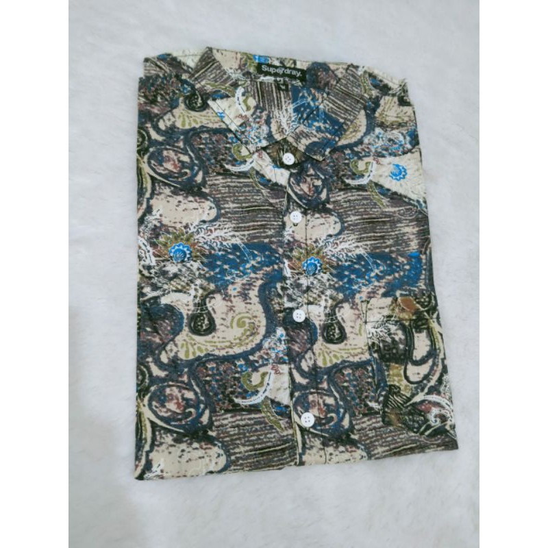 Kemeja batik slim fit cowok premium distro