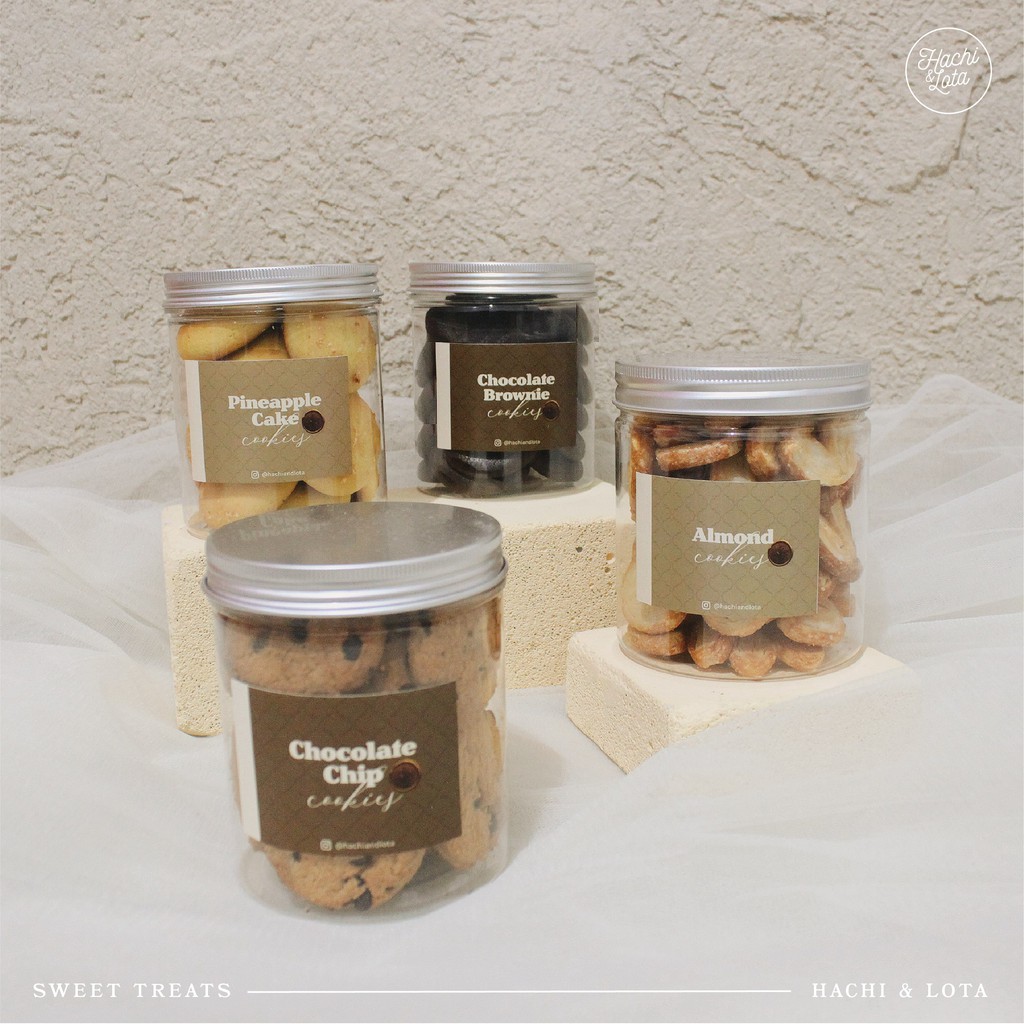 

Cookies in Jar by Hachi & Lota