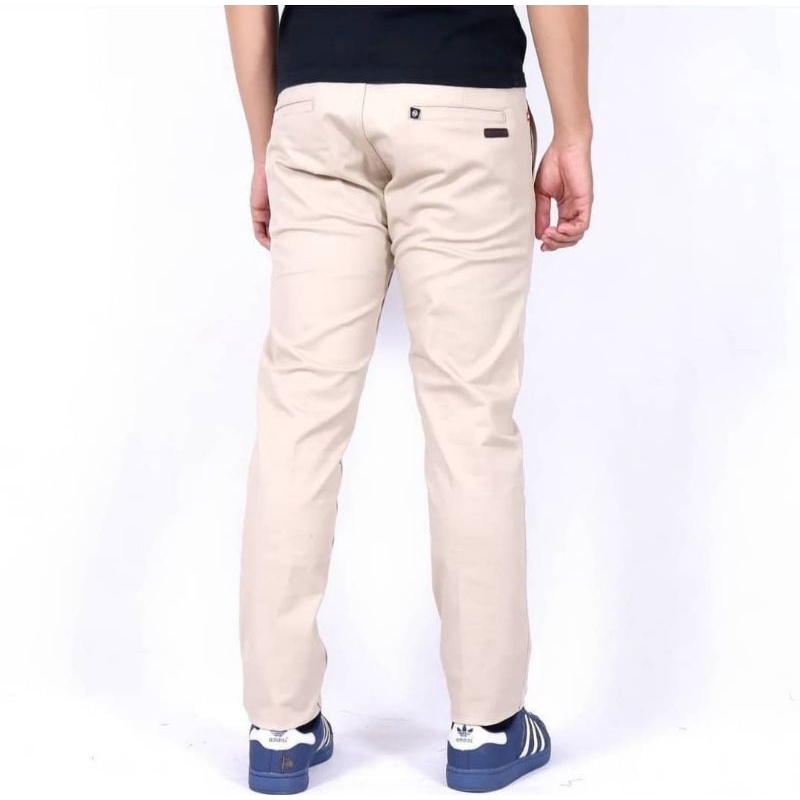 Celana panjang chinoss bahan prmium original Distro ( GRATIS ONGKIR ! )