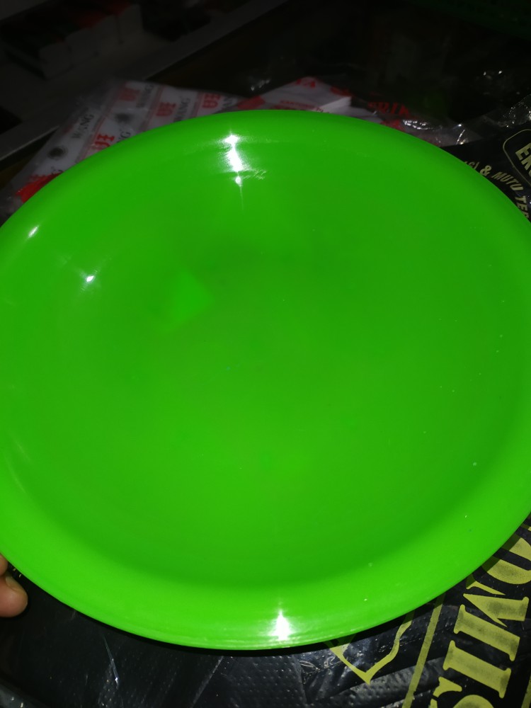 Piring Plastik Polos
