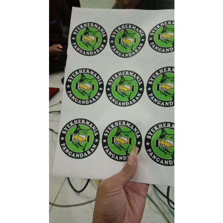 

Sticker Costum a4 perlembar